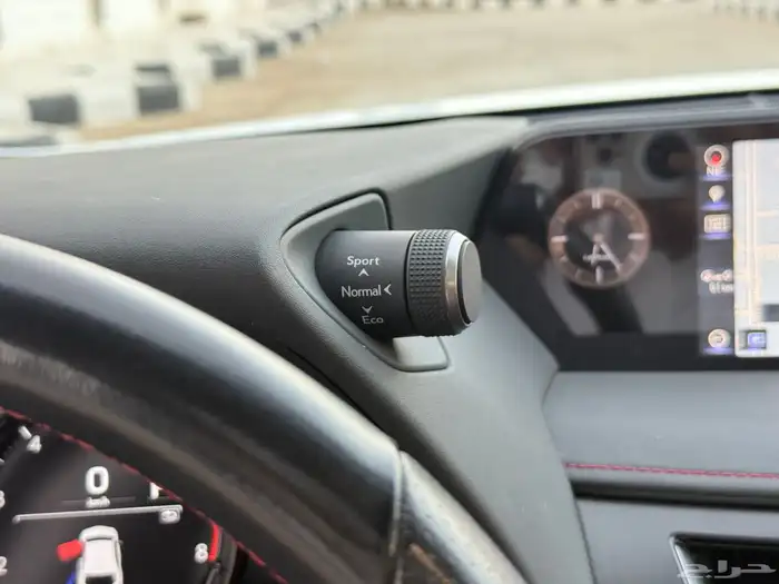لكزس UX200 Fsport موديل 2021 21