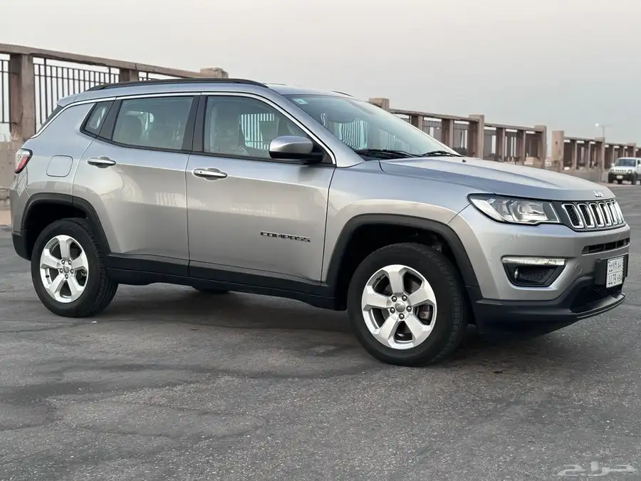 جيب jeep كومباس 2020 عداد 10 الف 7