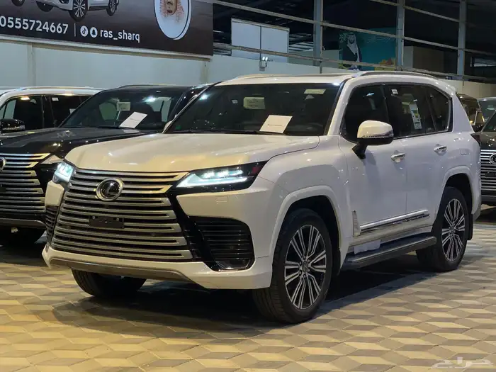 لكزس بي بي LX600 0