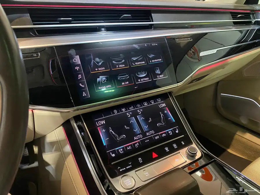 اودي A8 L 2018 ( أعلى فئة ) بحالة نظيفة جدا 38