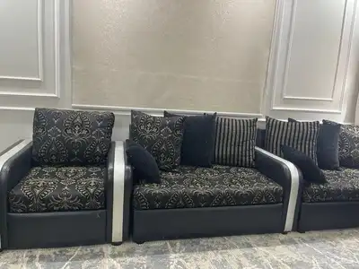 مجلس كنب 4