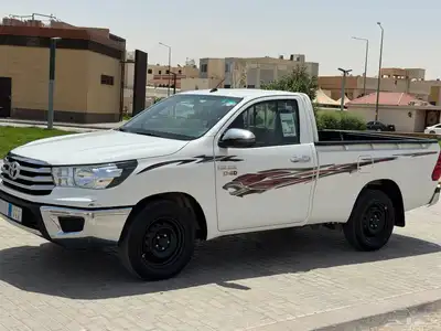 هايلوكس غمارة ديزل 2800 قير عادي 6 غيار 2023 المالك الأول 7