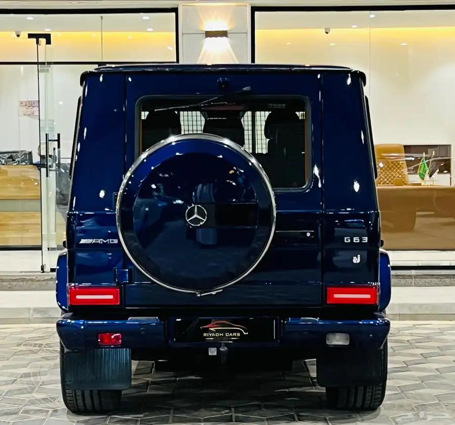 مرسيدس GS63 2016 ( بحالة ممتازة) 3