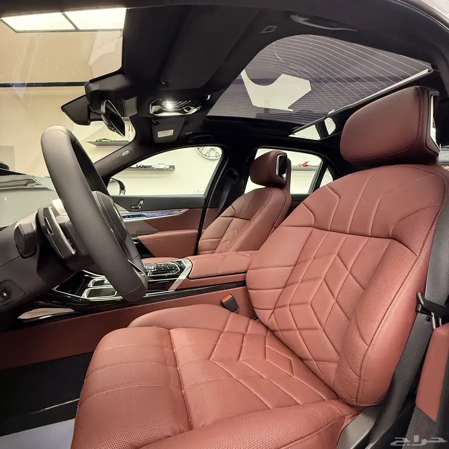 2025 NEW BMW 735i 6