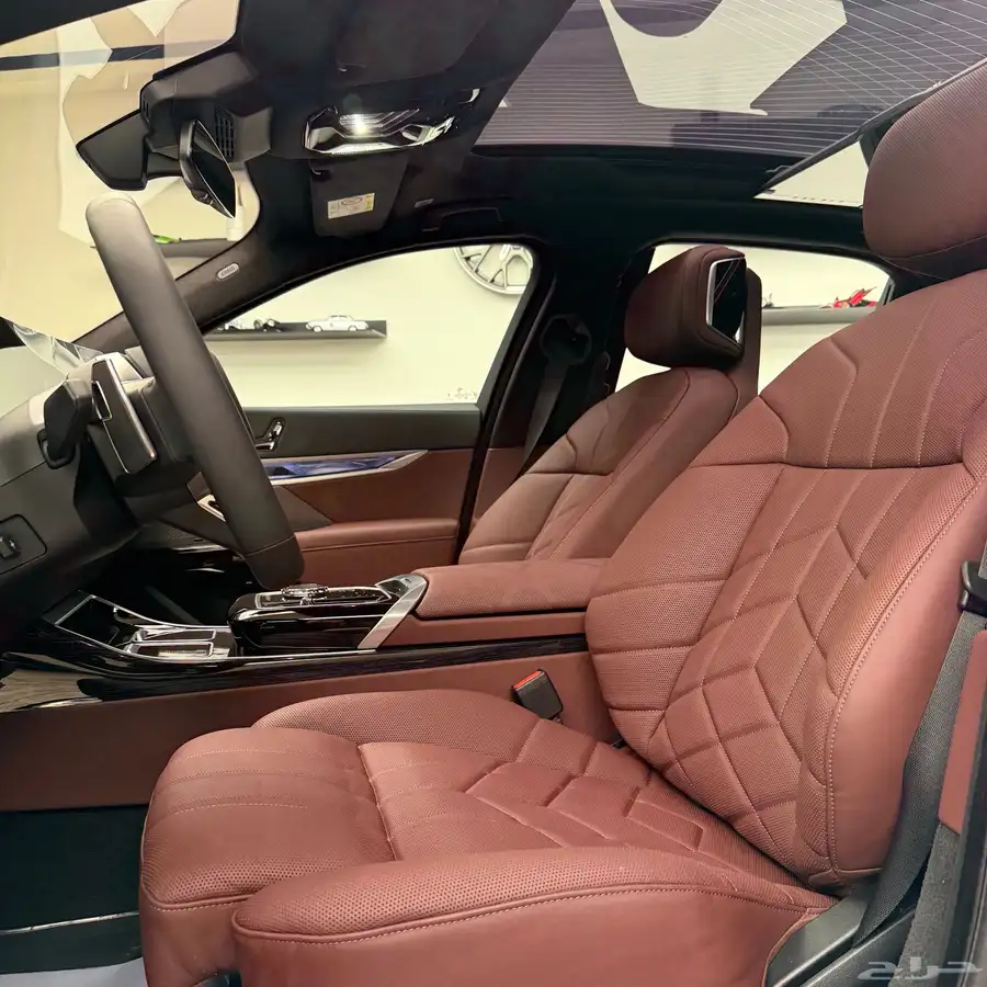 2025 NEW BMW 735i 7