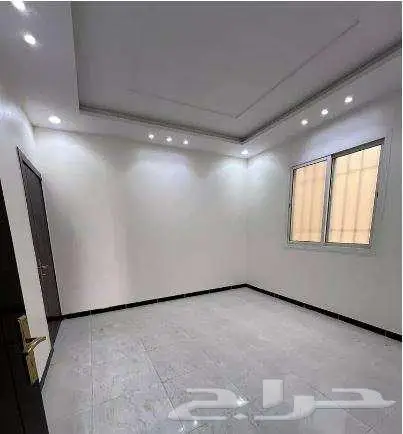 فيلا للبيع حي العزيزية الرياض عليها كود 22