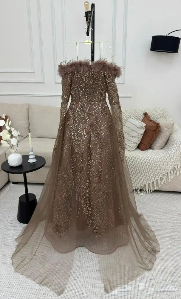 فستان بني ريش 3