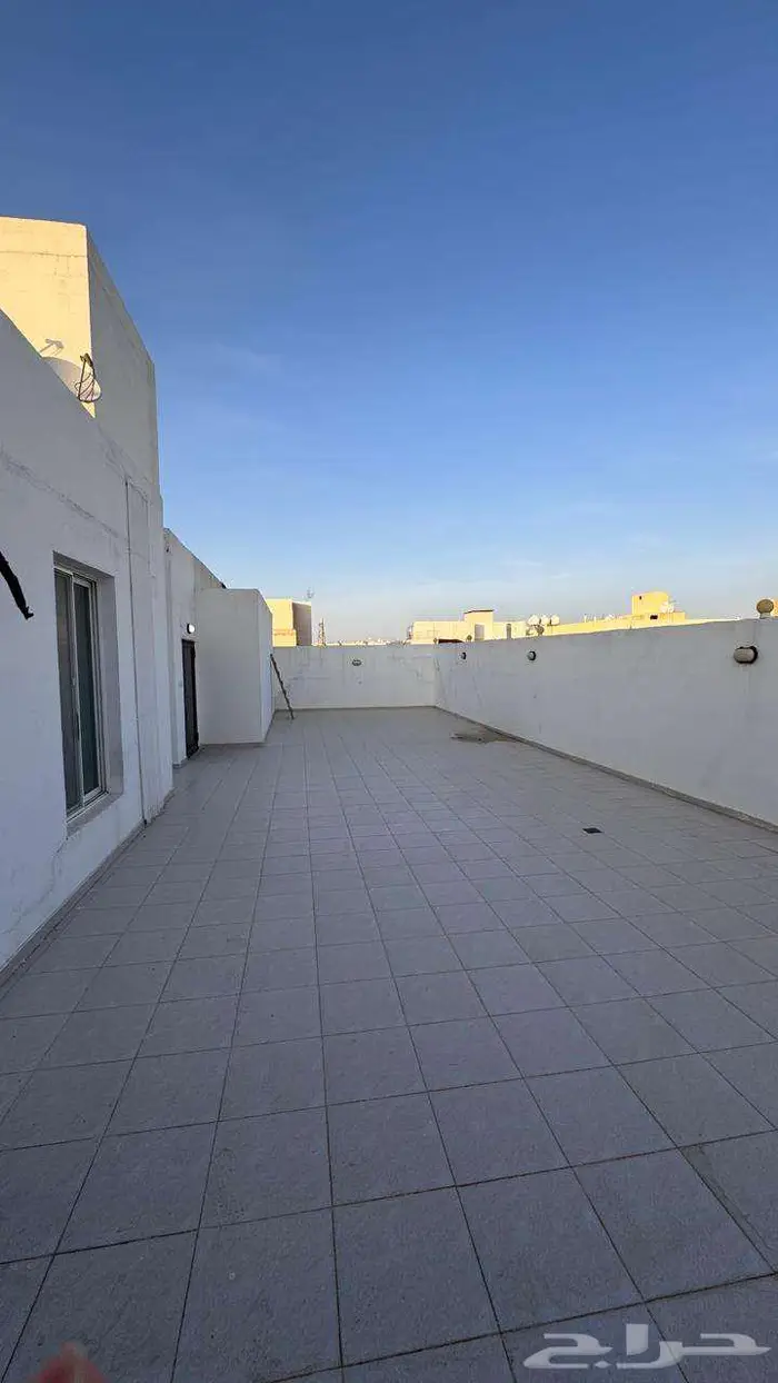 ملحق تمليك فاخر في البيعه بالطائف بسطح كبير وسعر مناسب 10