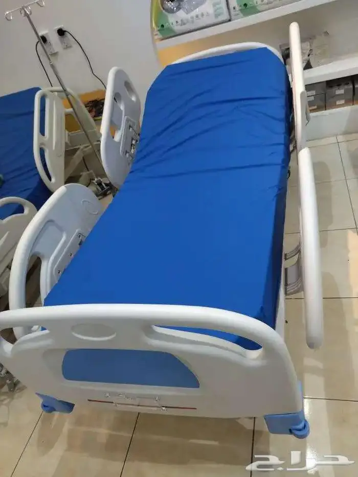 سرير 4 حركات جوانب فايبر مع مرتبة هوائية جيل فوم 2