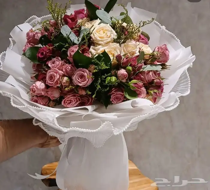 منسق ورد ابعث عن عمل 5