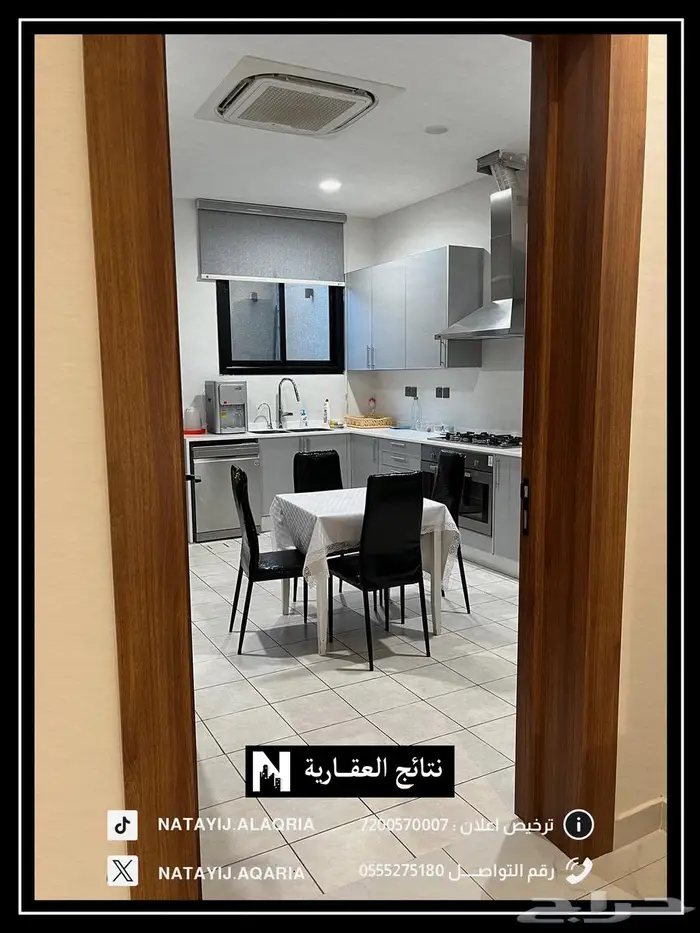 فيلا للبيع في حي النرجس 28