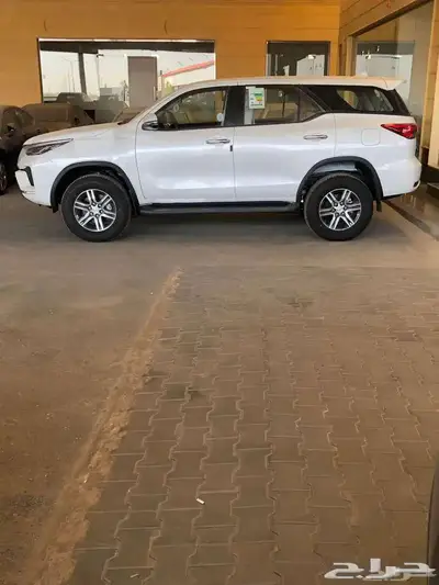 تويوتا فورشينر GX2 بنزين 4سلندر سعودي 2024 1
