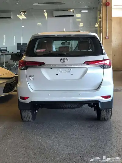 تويوتا فورشينر GX2 بنزين 4سلندر سعودي 2024 3