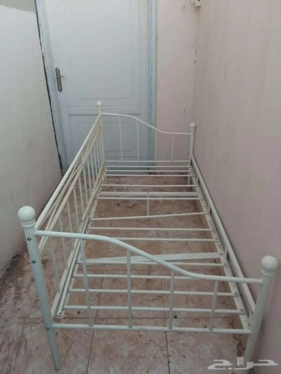 عفش بحالة ممتازة بالدخل 2 للبيع 9