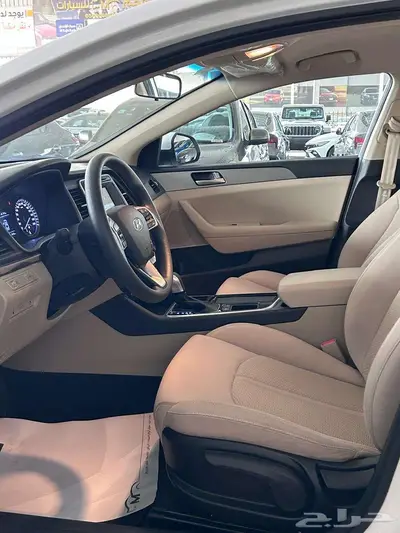 هونداي سوناتا 2019 استاندر - عداد 7000 كم فقط 5