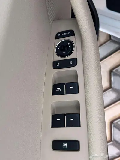 هونداي سوناتا 2019 استاندر - عداد 7000 كم فقط 4