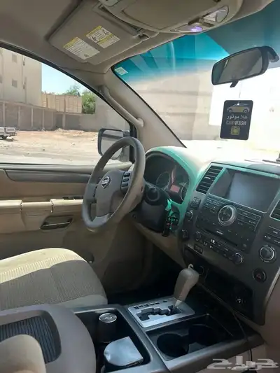 ارمادا 2010 4