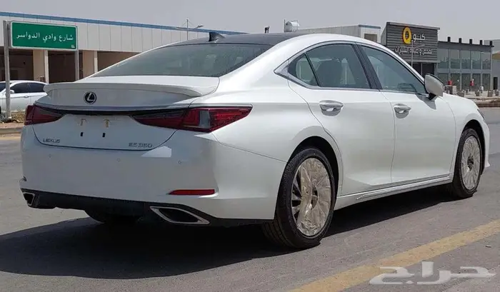 لكزس ES350 نص فل 2025 بريمي (اقساط جميع البنوك) 7