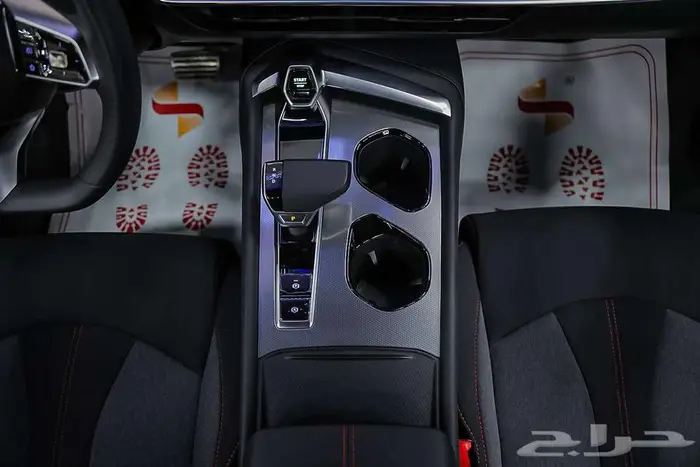 انطلق مع ام جي 7 ستاندر 2025 من صالح للسيارات 20