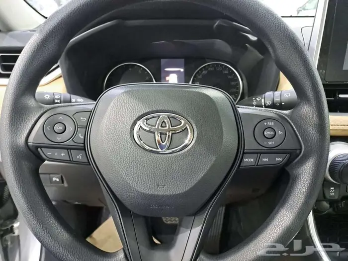 تويوتا راف فور LE ستاندر دبل 2025 4