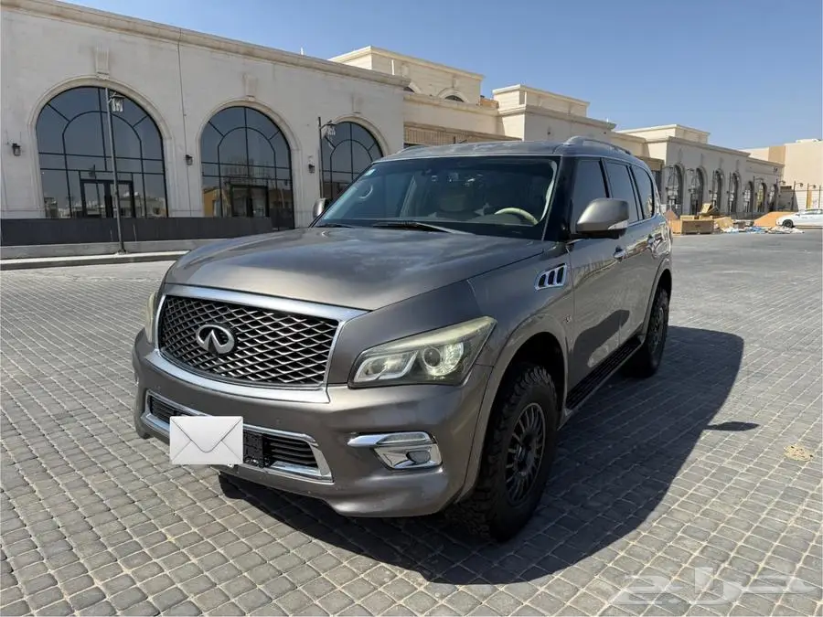 انفينتي 2015 QX80 0