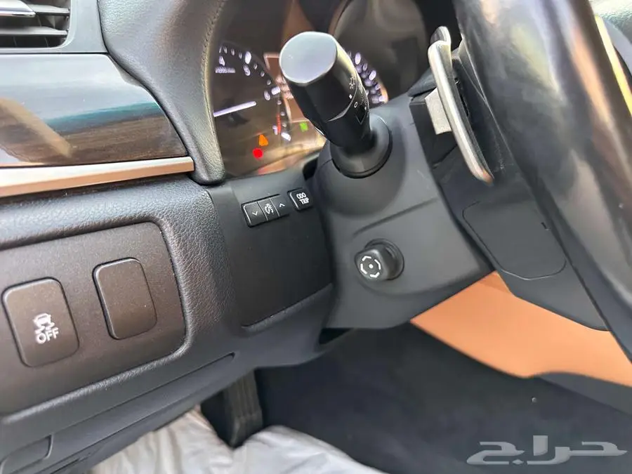 لكزس GS350 2018 16