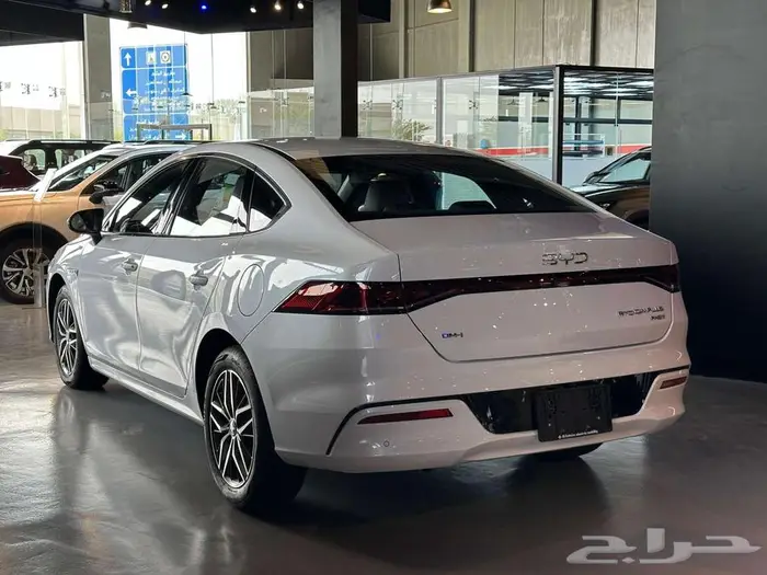 BYD QIN PLUS بي واي دي تشين بلس اعلى اقتصاد 8
