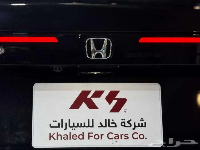 جاهز للانطلاق هوندا اكورد EX 2025 بانتظارك 7