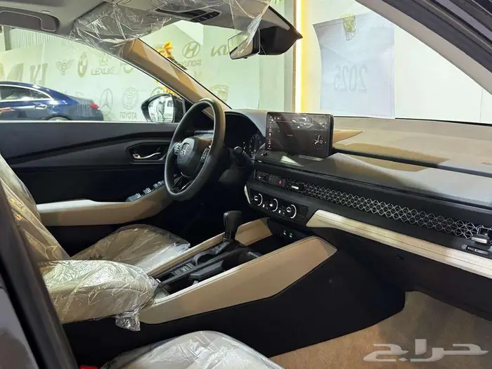 جاهز للانطلاق هوندا اكورد EX 2025 بانتظارك 5
