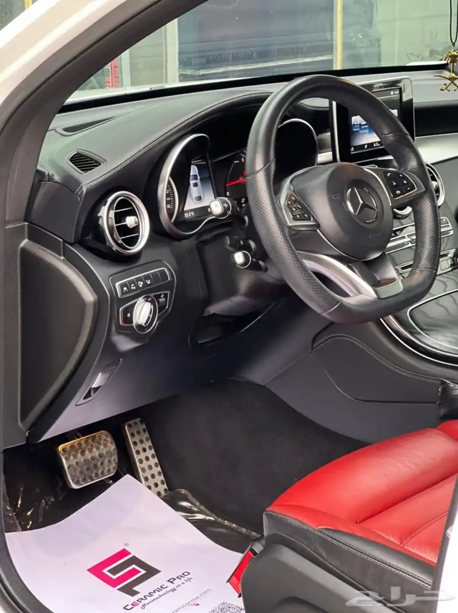 للبيع مرسيدس GLC250 2