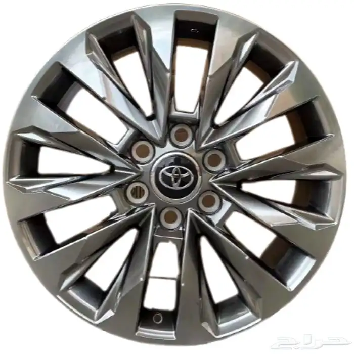 للبيع جنوط وكفرات لاندكروزر 2022 فل كامل 2