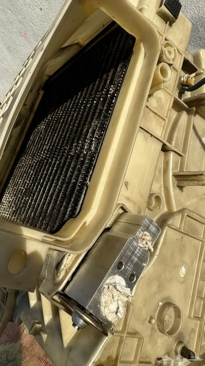 ثلاجه مكيف كامري 2003نظيفه ولا يوجد أي تنسيم وقشره طبلون 1