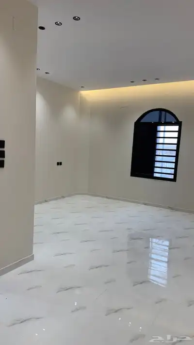 للبيع فلل منفصلة في حي الواصلية 4