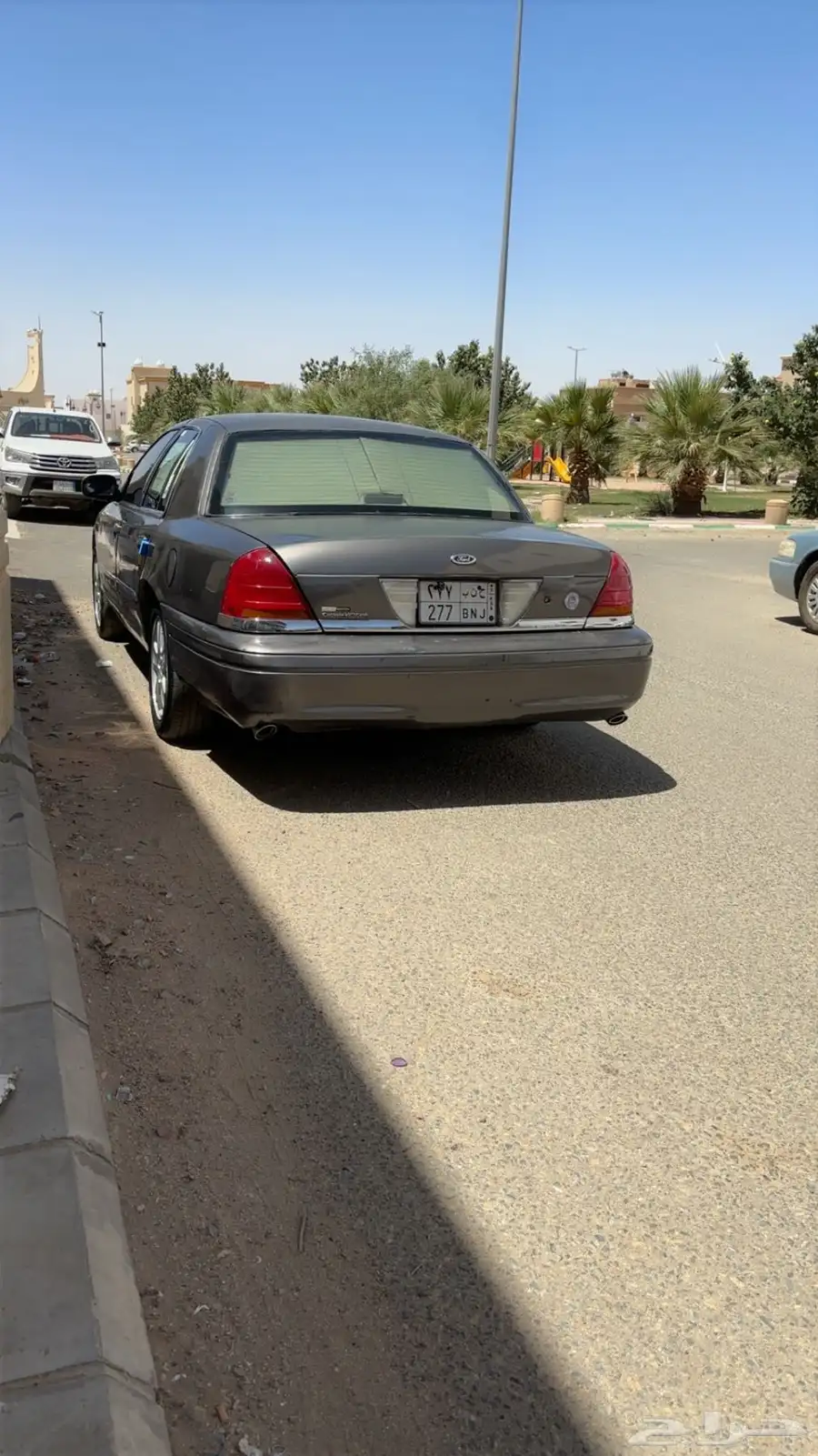 فورد كراون فكتوريا 2001للبيع 7
