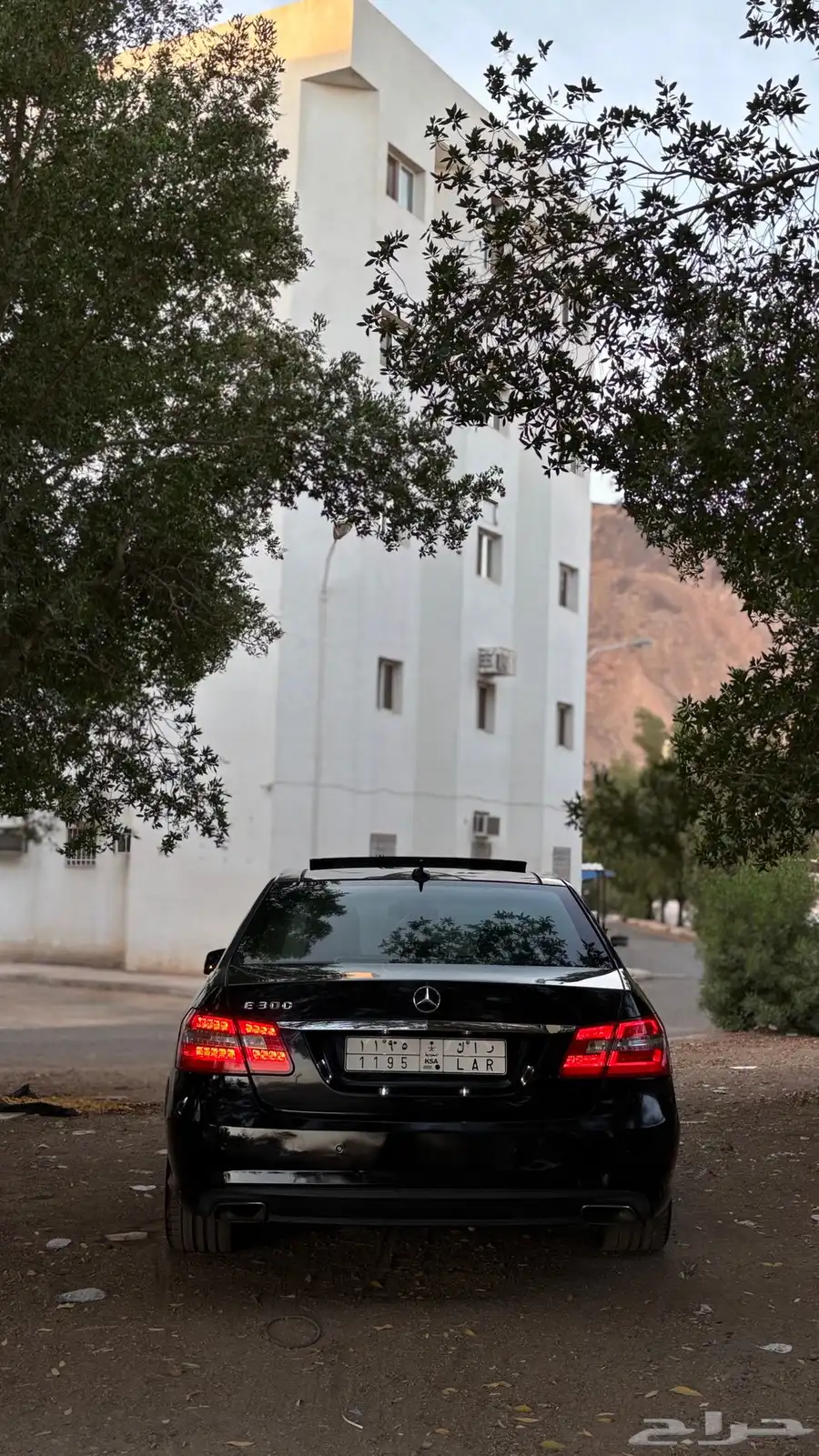 مرسيدس E300 0