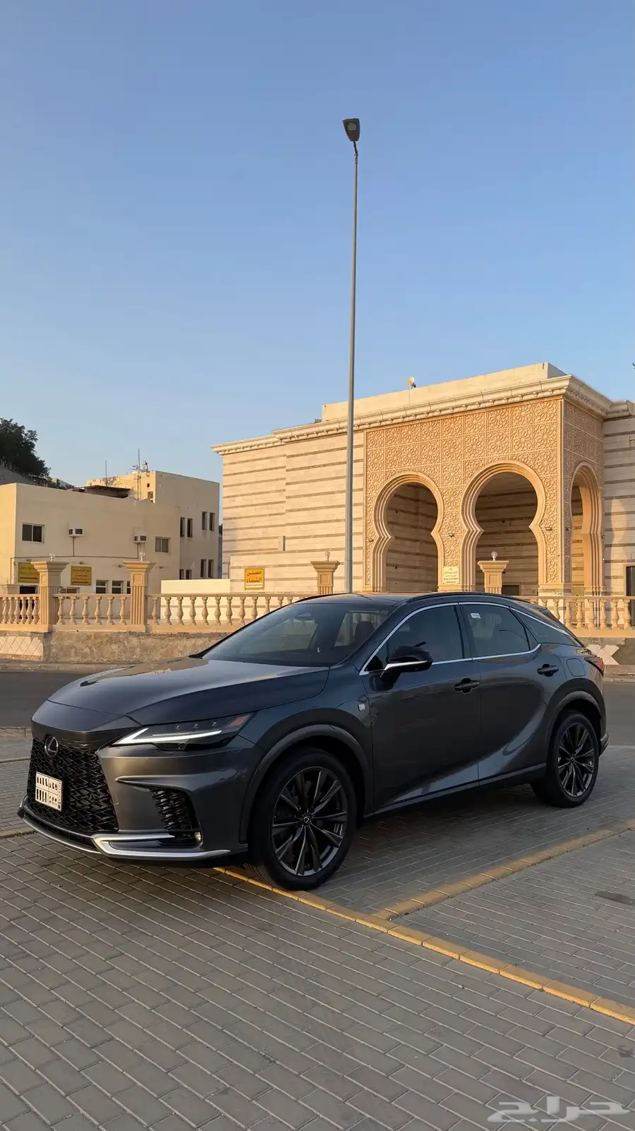 لكزس RX 350 F_SPORT بنزين موديل 2024 4