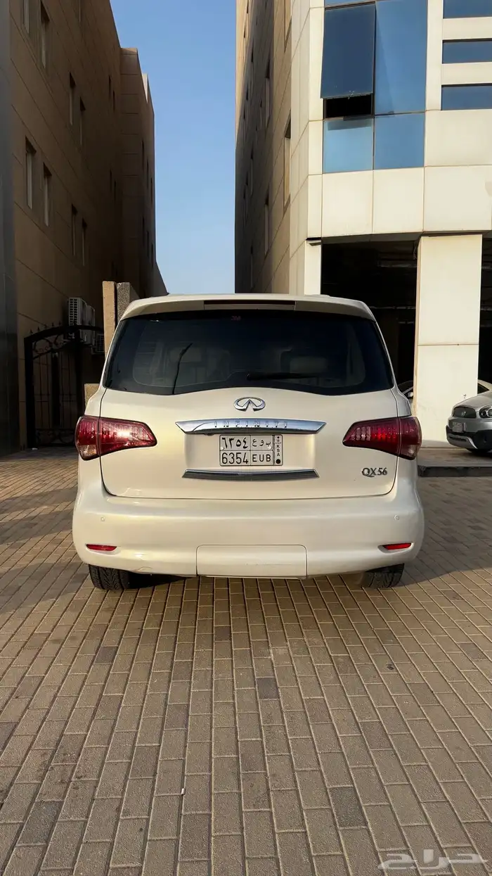 جيب انفينيتي QX56 2011 5