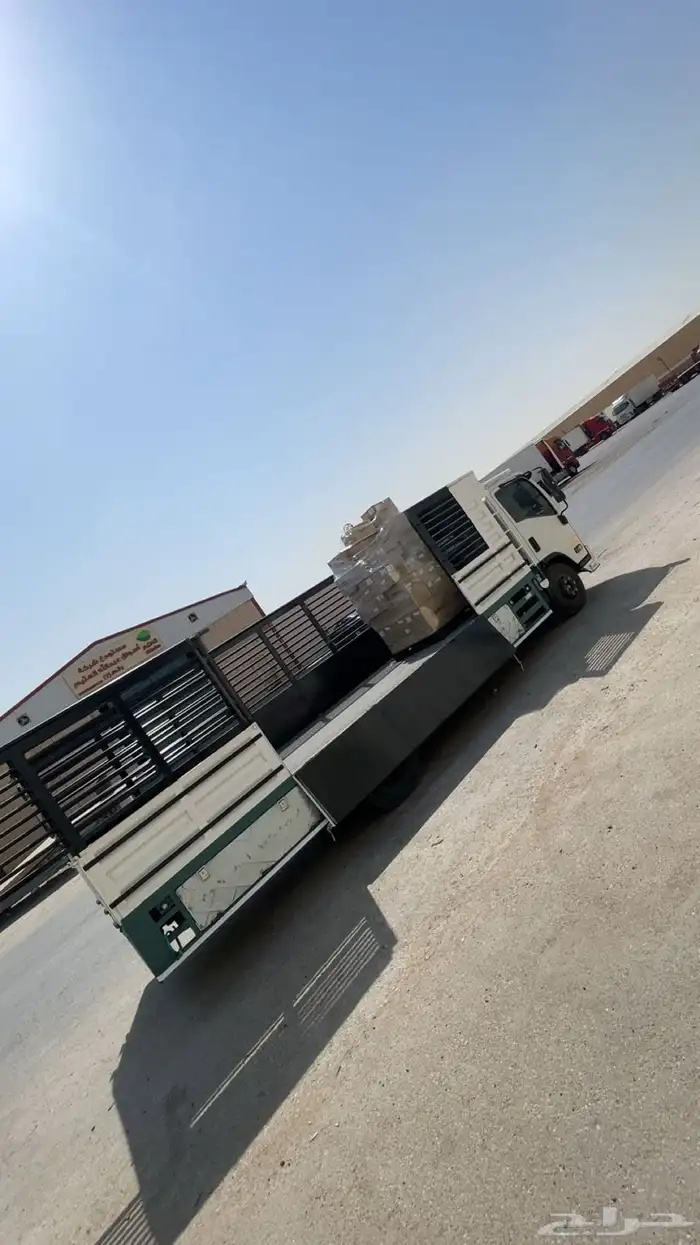 دينا 6 متر للنقل داخلي وخارجي 1