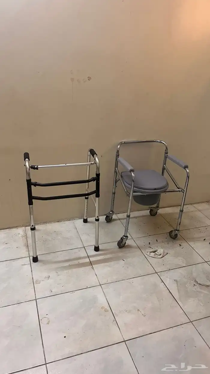 كراسي لذوي الاحتياجات الخاصه 0