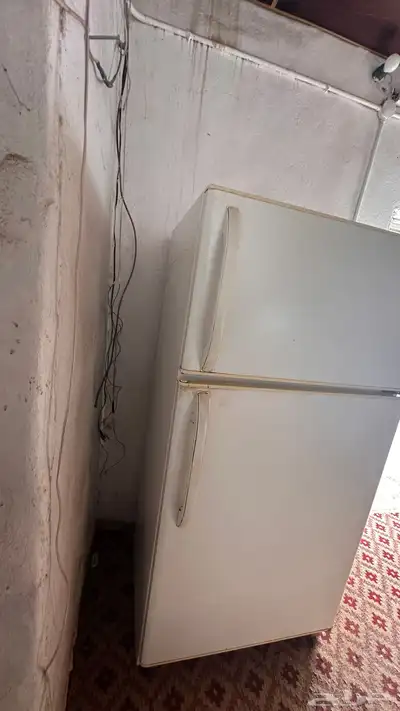 ثلاجة بحالة ممتازه 2