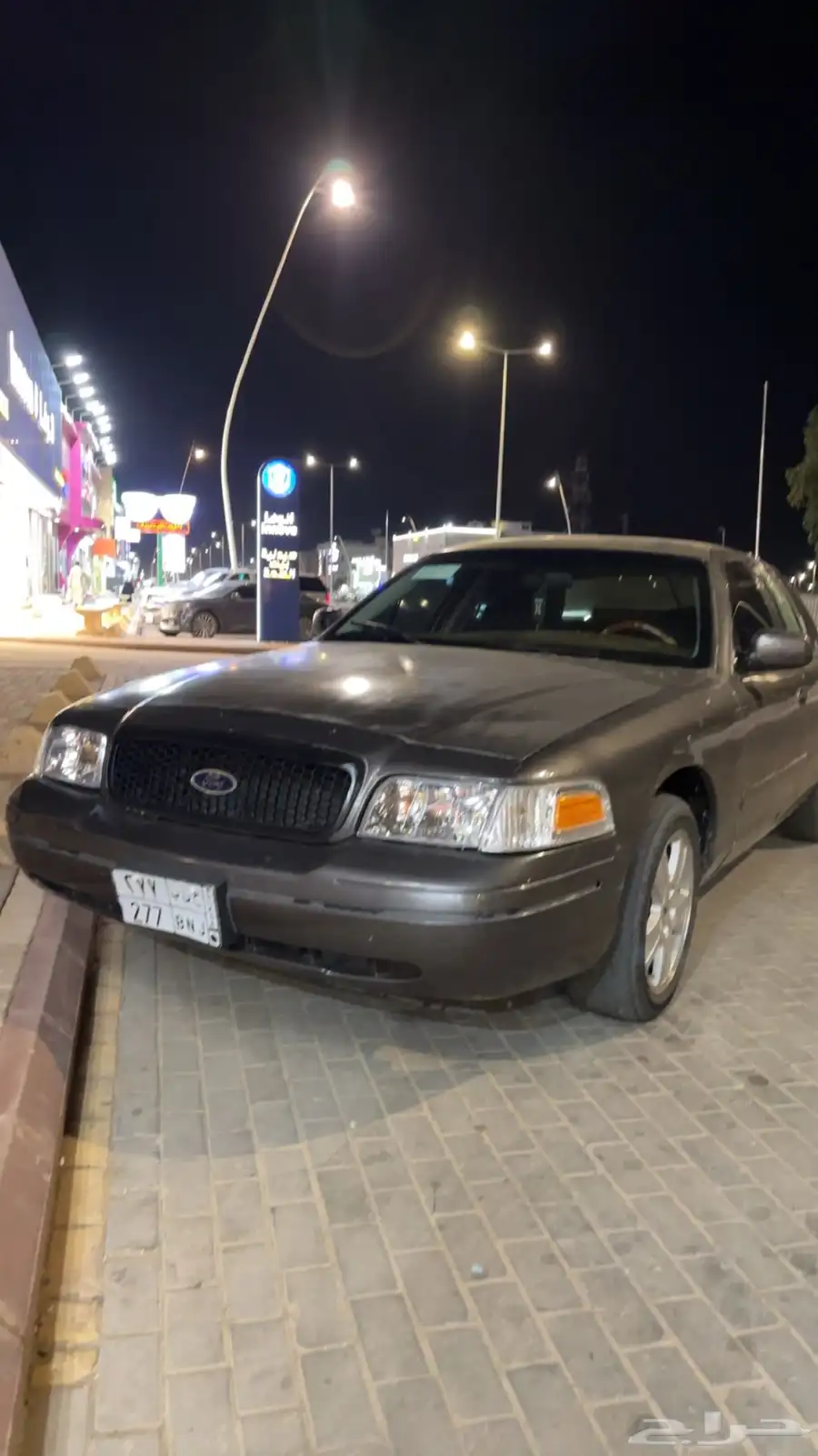 فورد كراون فكتوريا 2001للبيع 1