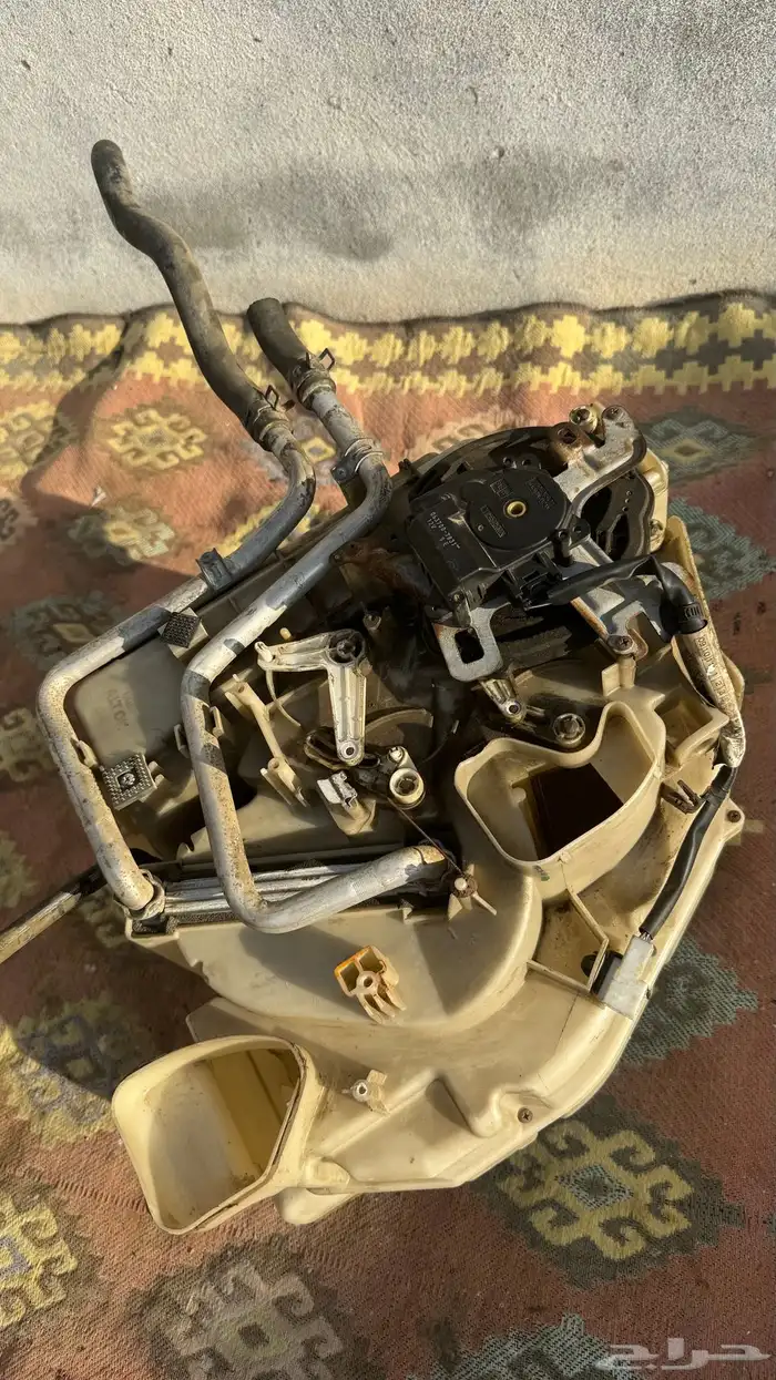 ثلاجه مكيف كامري 2003نظيفه ولا يوجد أي تنسيم وقشره طبلون 2