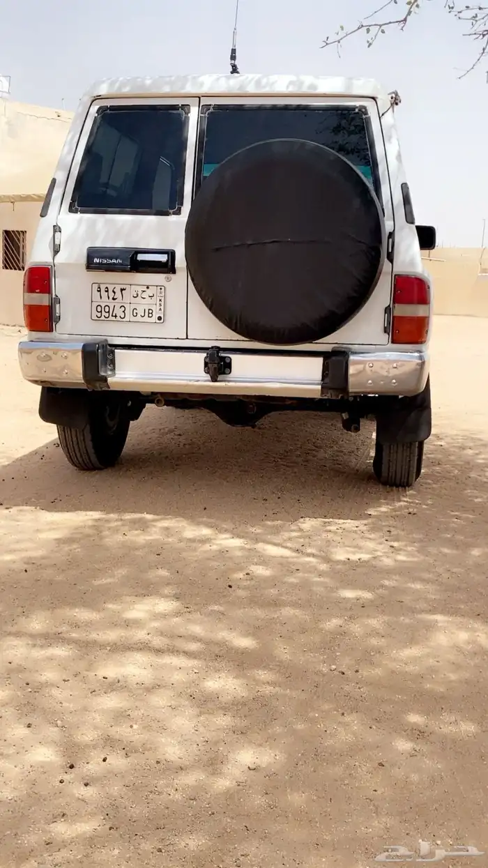 جيب نيسان موديل 91 4