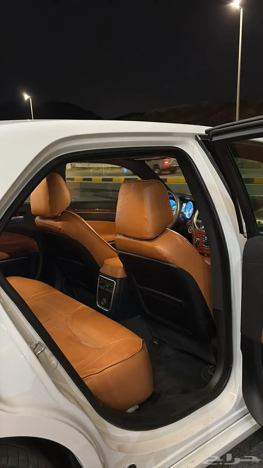 كرايزلر 2012 c300 24