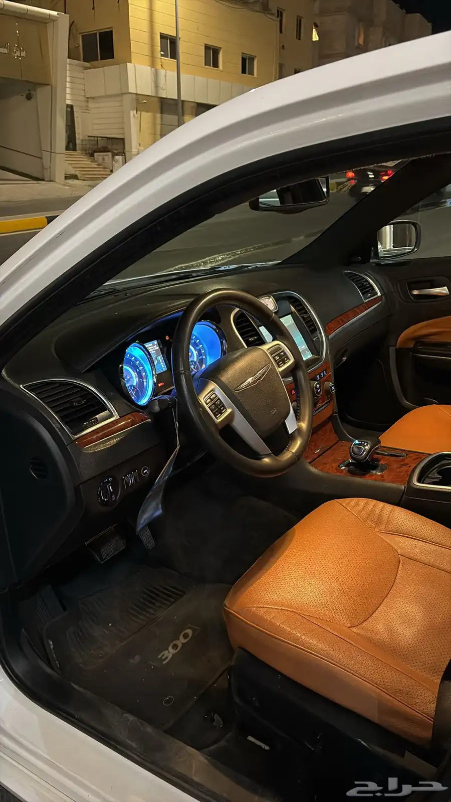 كرايزلر 2012 c300 17