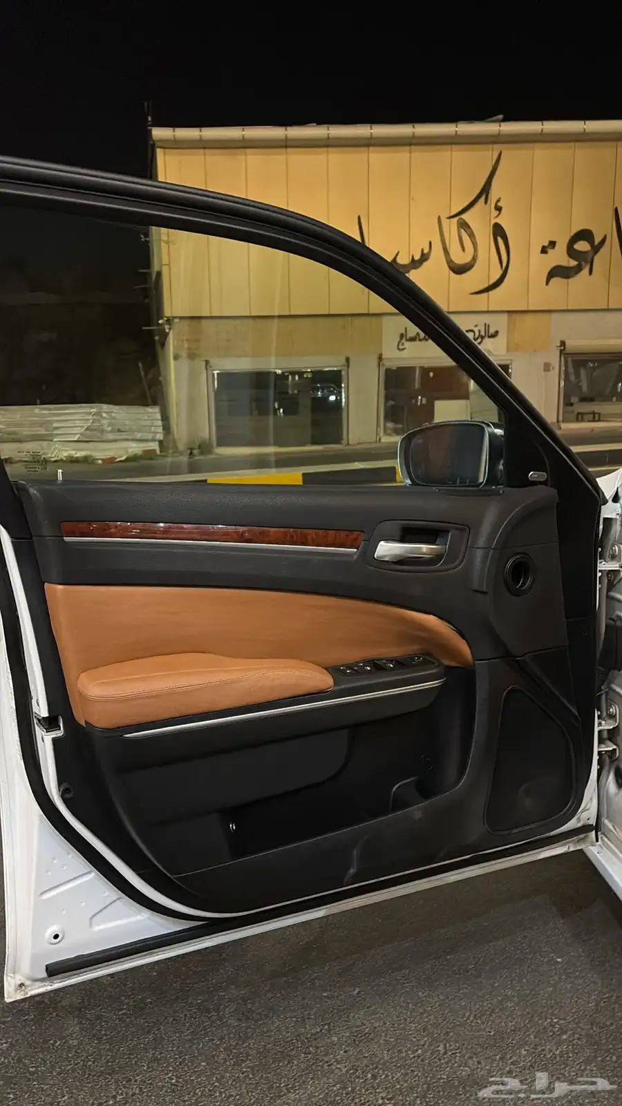 كرايزلر 2012 c300 18