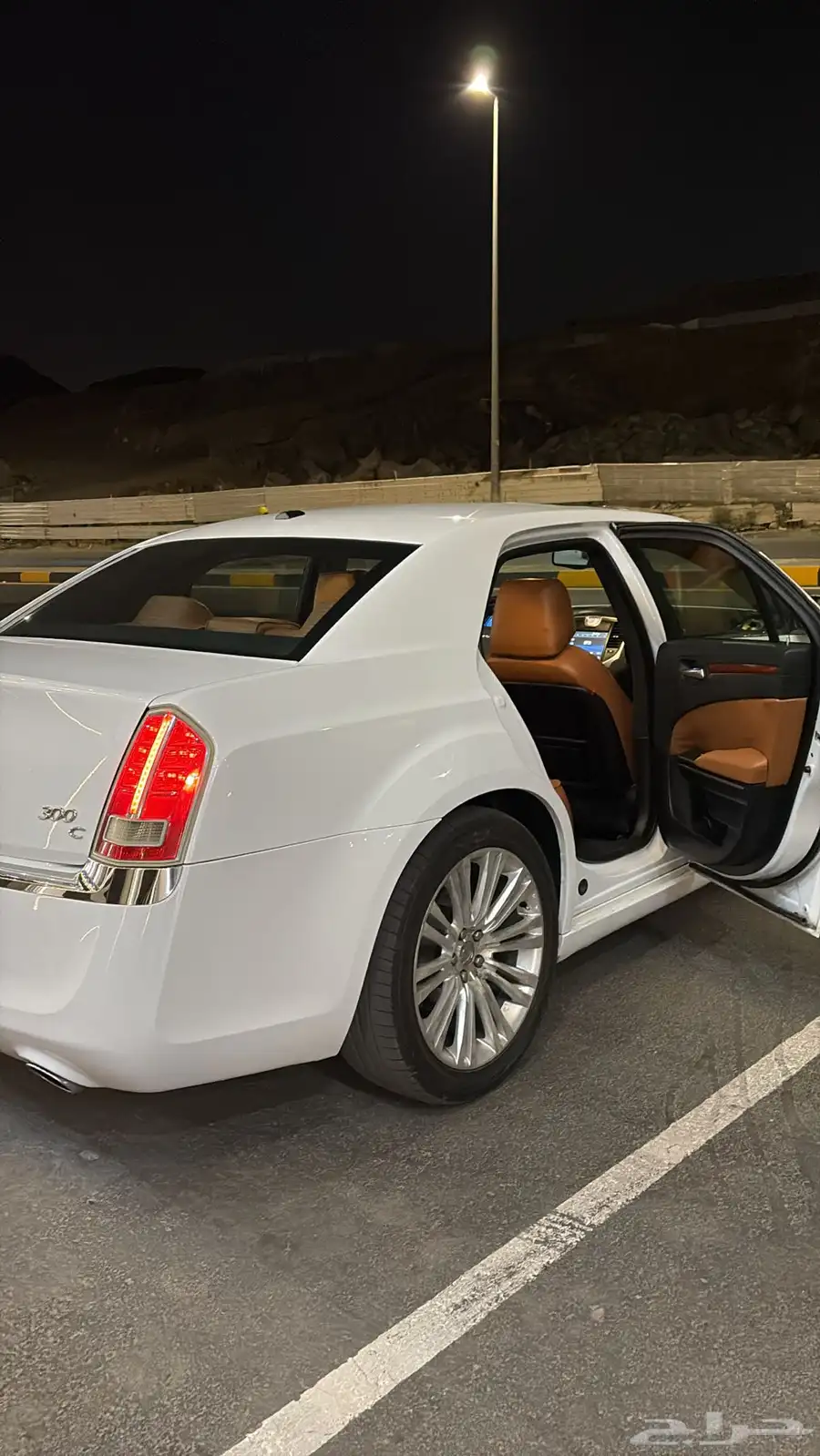 كرايزلر 2012 c300 9