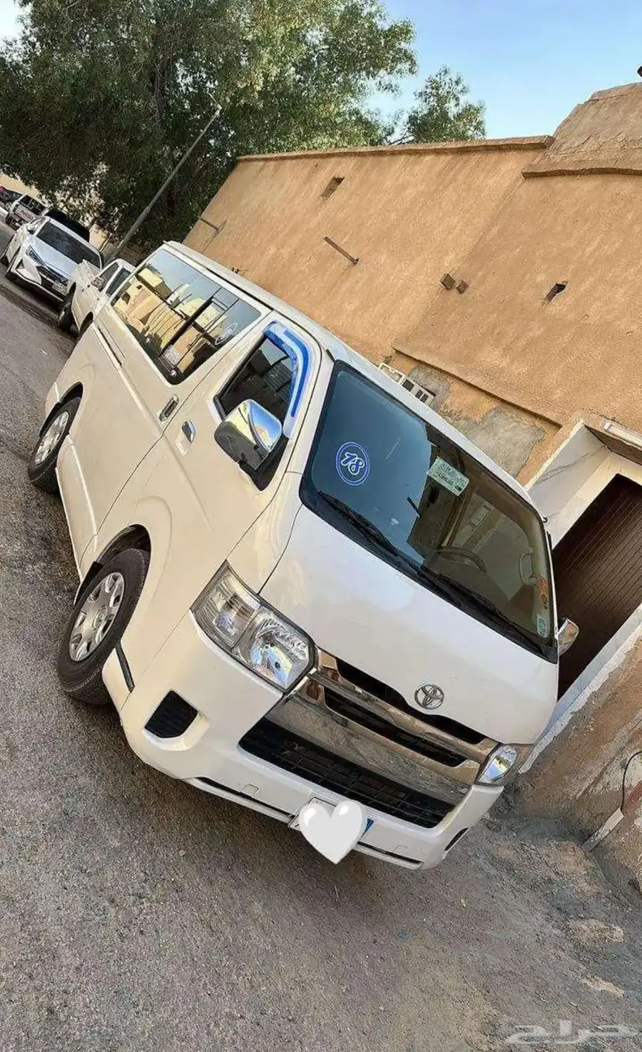 باص للأيجار مع السائق 0