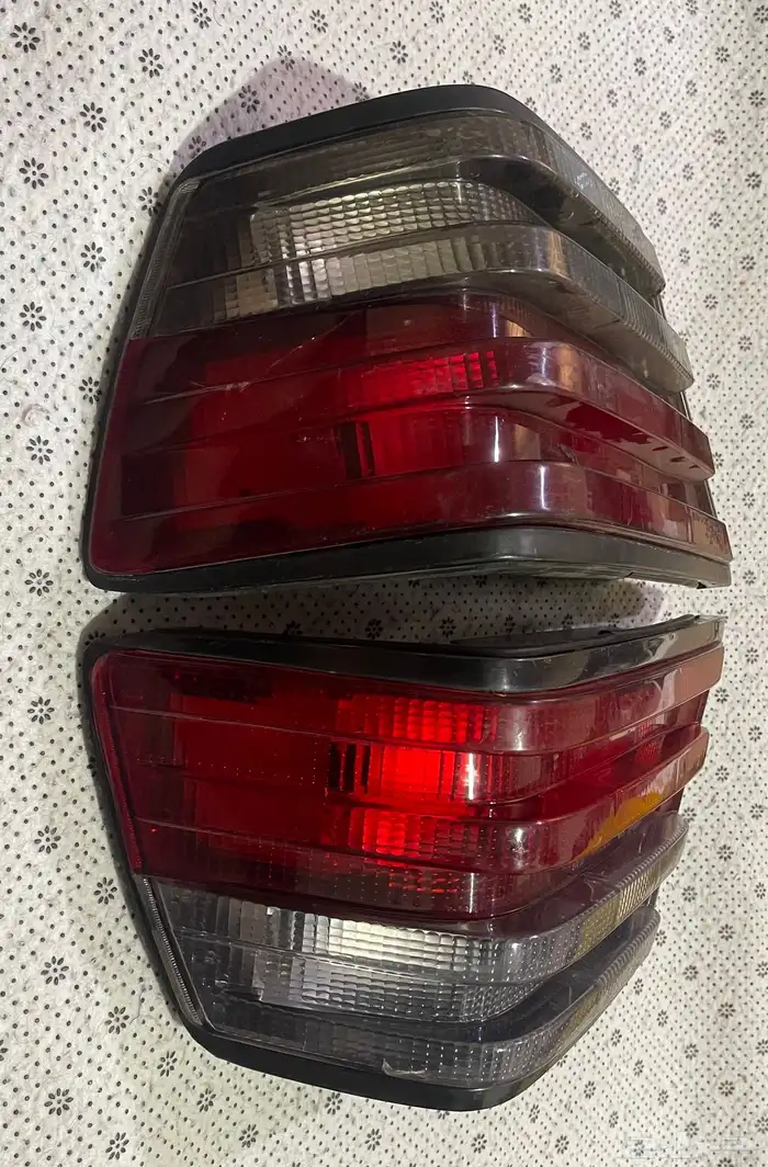 اسطبات خلفيه مرسيدس w124 2