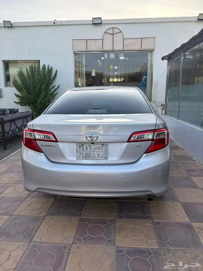 كامري 2014 نظيف جدا 6